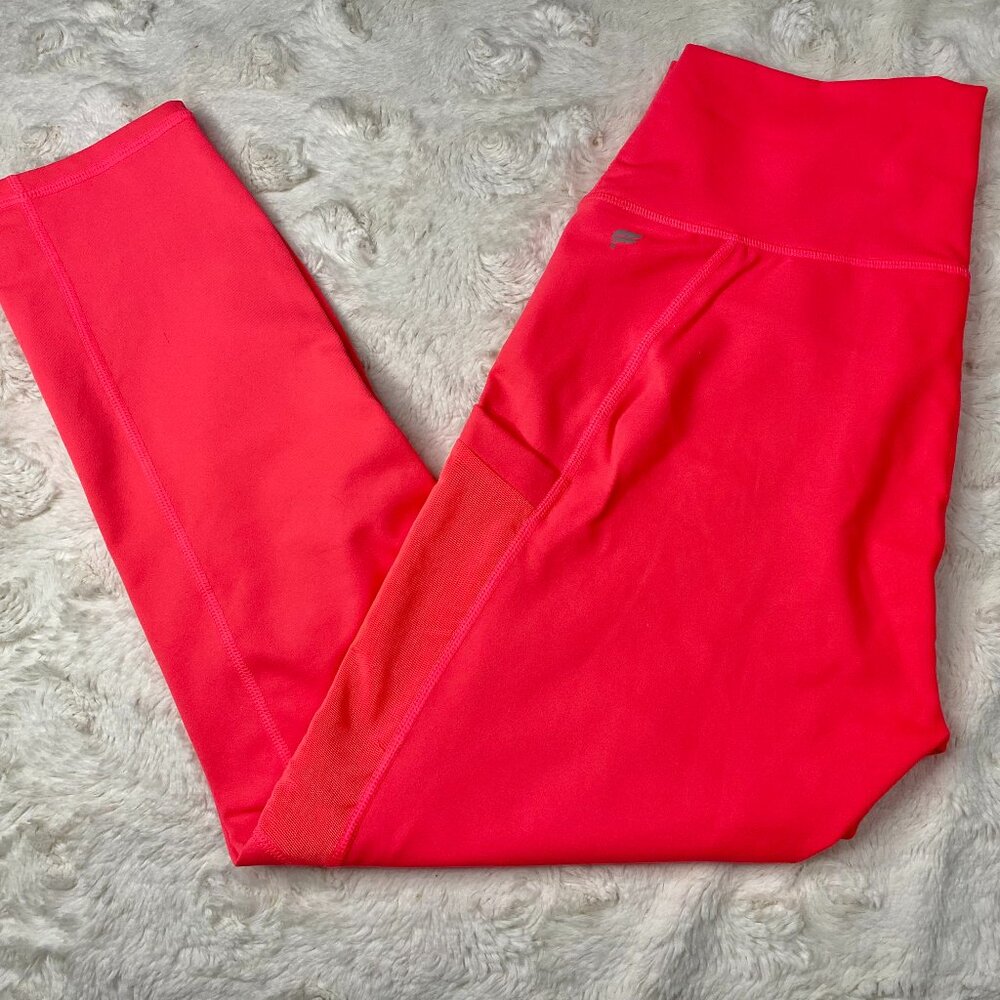 Fabletics Trinity Mid-Rise Pocket Crop Leggings
